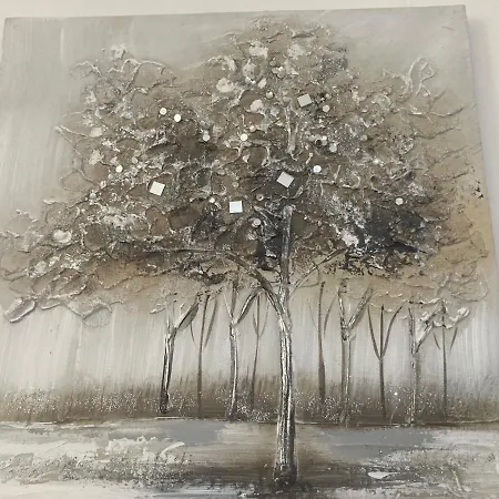 Royal National Arena - Free Parking *